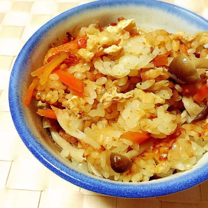 炊飯器で しめじと油揚げの炊きおこわ もち米 レシピ 作り方 By はぁぽじ 楽天レシピ 炊飯器で しめじと油揚げの炊きおこわ もち米 レシピ 作り方 By はぁぽじ 楽天レシピ